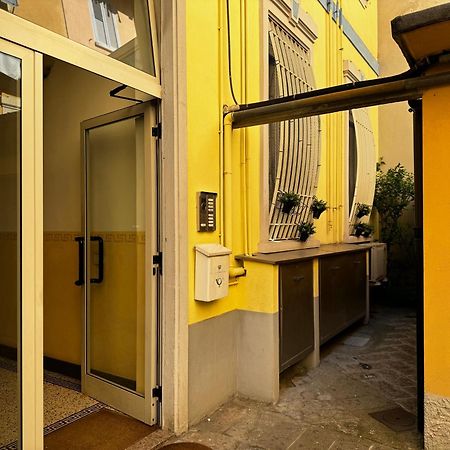 Apartmán Regina Milano In Verona - Sky Tv, Wifi E Breakfast Box Exteriér fotografie