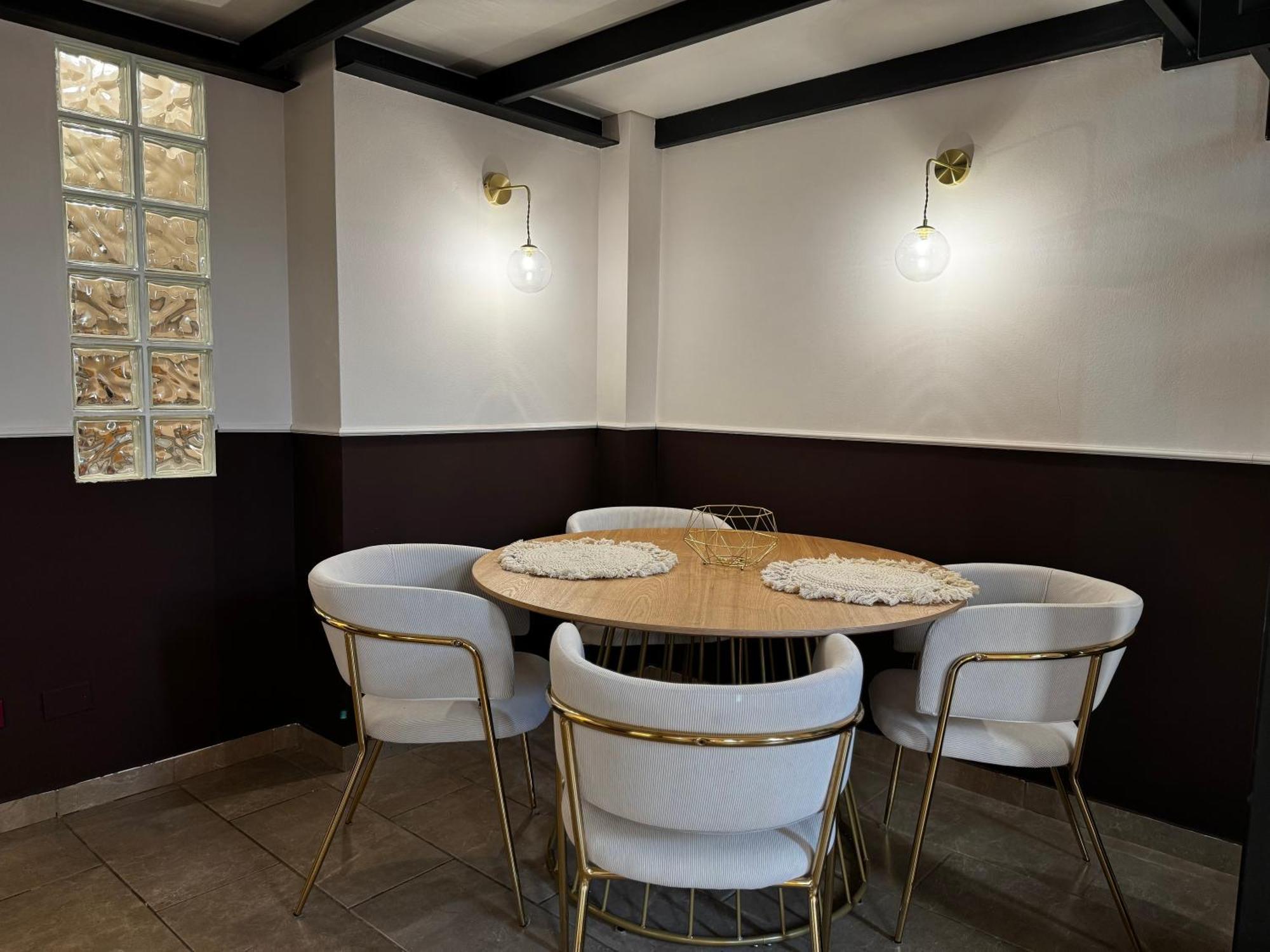 Apartmán Regina Milano In Verona - Sky Tv, Wifi E Breakfast Box Exteriér fotografie